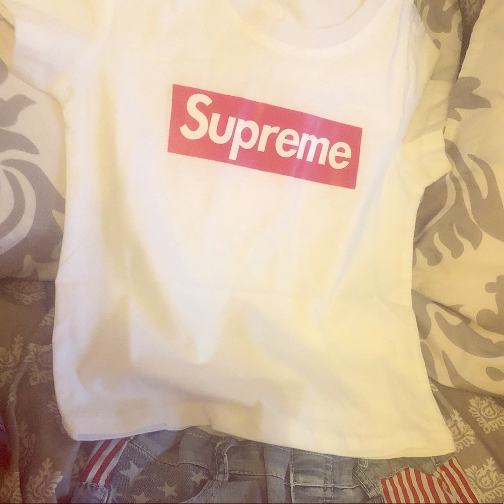 Supreme outfit